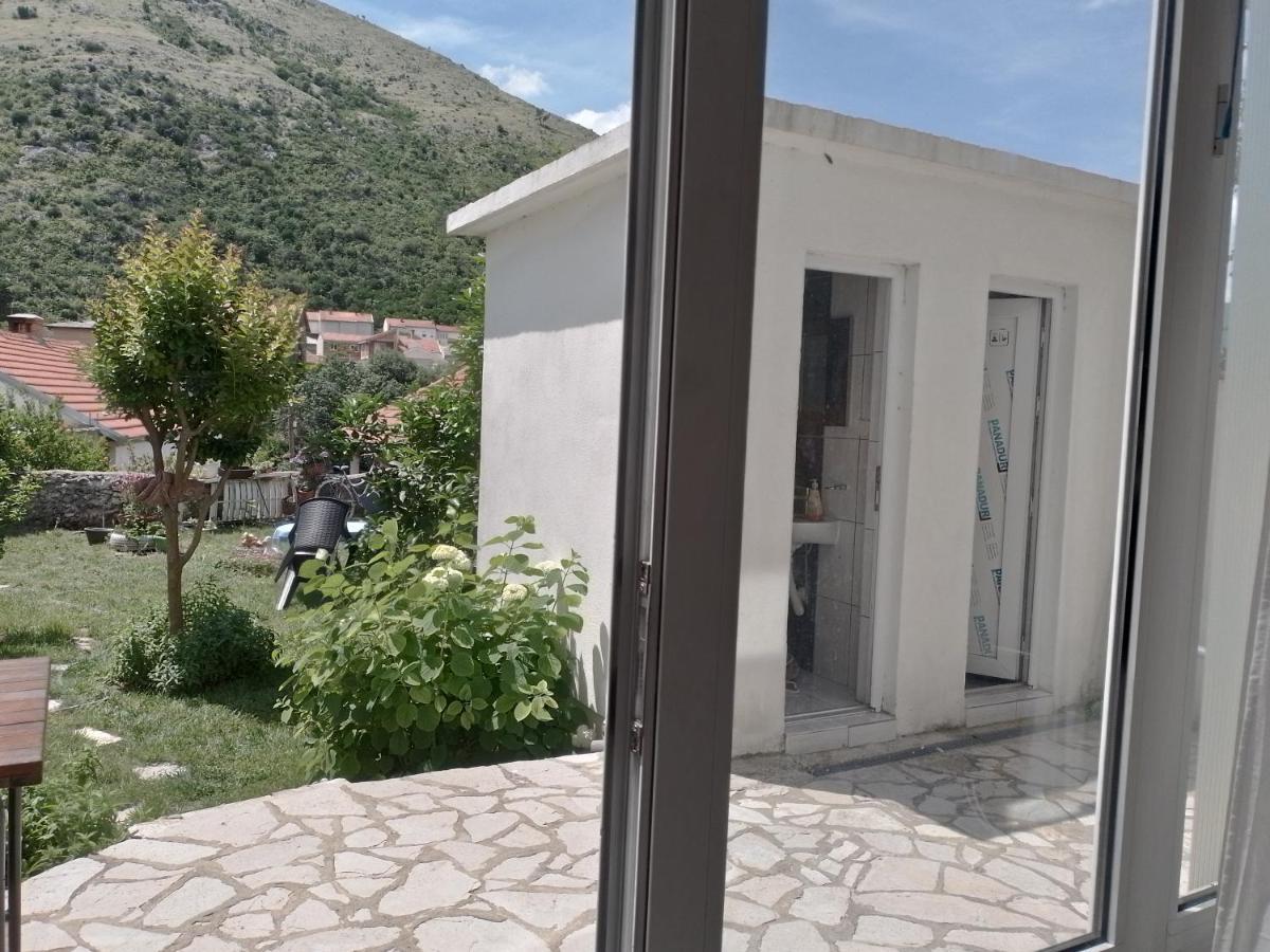 Guesthouse Sanja - Apartments 212 Μόσταρ Εξωτερικό φωτογραφία